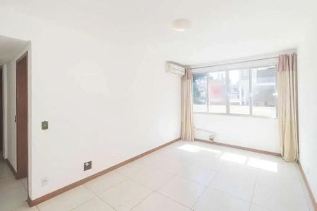Sala de apartamento para alugar com 2 quartos, 78m² em Mont’Serrat, Porto Alegre