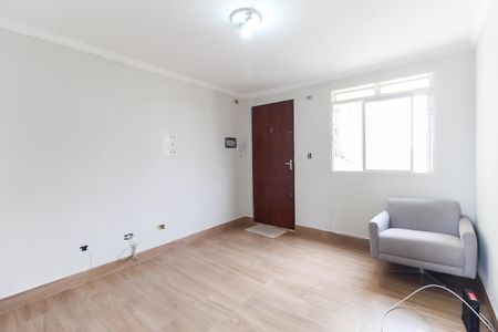 Sala de apartamento para alugar com 2 quartos, 52m² em Jardim Lajeado, São Paulo