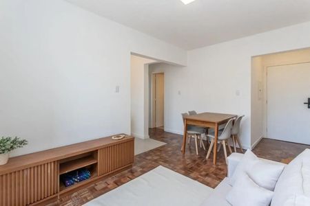 Sala de apartamento para alugar com 1 quarto, 40m² em Petrópolis, Porto Alegre