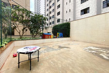 Apartamento para alugar com 210m², 4 quartos e 4 vagasÁrea comum