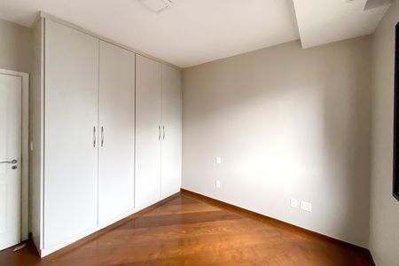 Apartamento para alugar com 210m², 4 quartos e 4 vagasSemi Suite 3