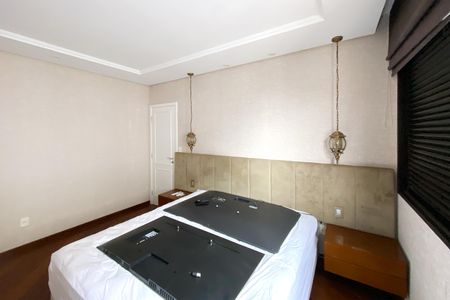 Apartamento para alugar com 210m², 4 quartos e 4 vagasSuite 1