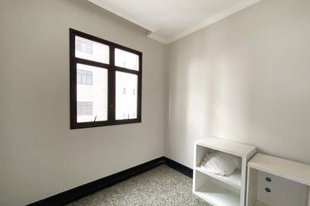 Apartamento para alugar com 210m², 4 quartos e 4 vagasQuarto de Serviço