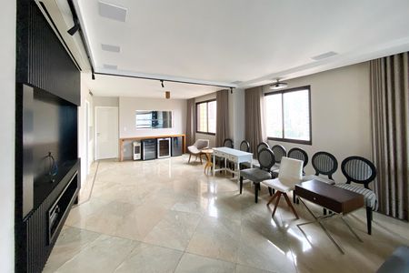 Apartamento para alugar com 210m², 4 quartos e 4 vagasSala