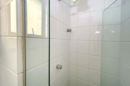 Apartamento para alugar com 210m², 4 quartos e 4 vagasBanheiro de serviço