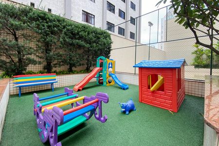 Apartamento para alugar com 210m², 4 quartos e 4 vagasÁrea comum