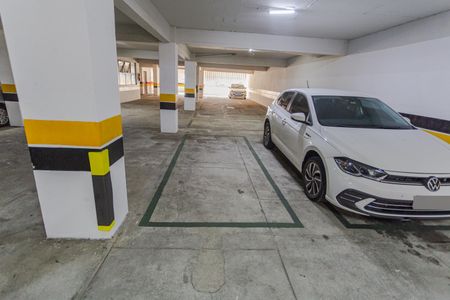 Apartamento para alugar com 95m², 3 quartos e 1 vaga Apartamento para alugar com 95m², 3 quartos e 1 vagaGaragem