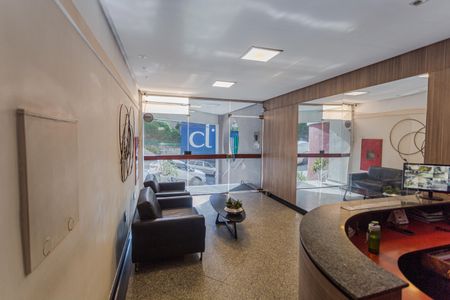 Apartamento para alugar com 95m², 3 quartos e 1 vaga Apartamento para alugar com 95m², 3 quartos e 1 vagaHall de entrada