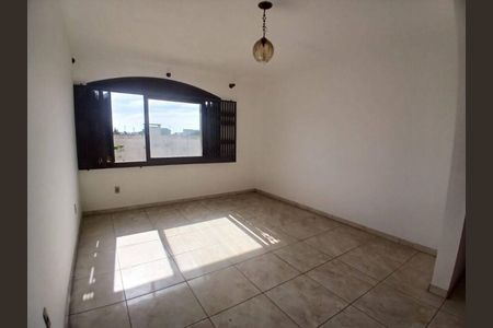 Casa para alugar com 3 quartos, 280m² em Sarandi, Porto Alegre