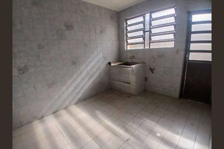 Casa para alugar com 280m², 3 quartos e 1 vaga Casa para alugar com 280m², 3 quartos e 1 vagaCozinha 2