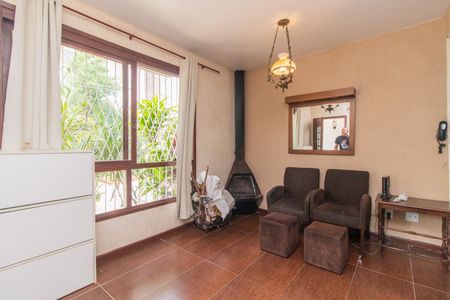 Sala de casa de condomínio para alugar com 3 quartos, 220m² em Santo Antônio, Porto Alegre