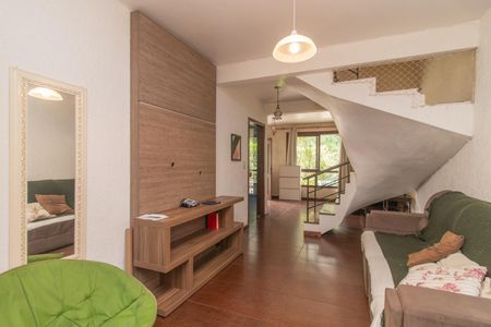 Sala de casa de condomínio para alugar com 3 quartos, 220m² em Santo Antônio, Porto Alegre