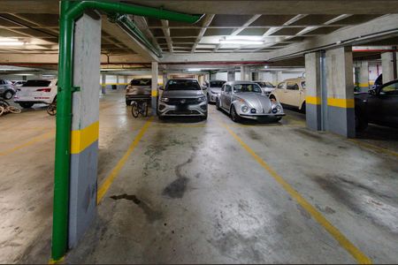 Apartamento à venda com 142m², 4 quartos e 3 vagas Apartamento à venda com 142m², 4 quartos e 3 vagasGaragem