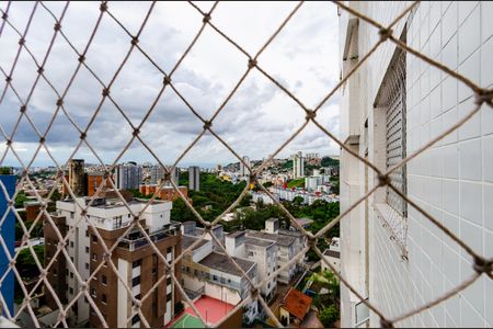 Apartamento à venda com 142m², 4 quartos e 3 vagas Apartamento à venda com 142m², 4 quartos e 3 vagasVista