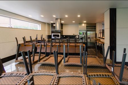 Apartamento à venda com 142m², 4 quartos e 3 vagas Apartamento à venda com 142m², 4 quartos e 3 vagasÁrea comum