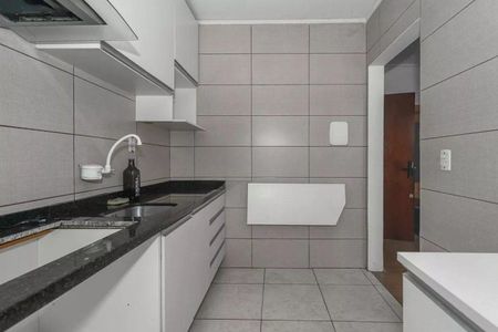 Cozinha de apartamento para alugar com 2 quartos, 53m² em São Sebastião, Porto Alegre