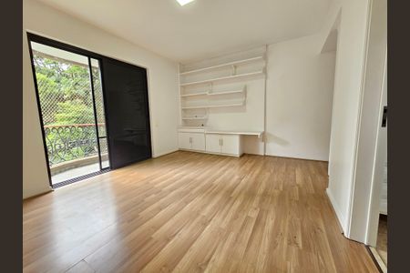 Apartamento à venda com 296m², 4 quartos e 3 vagas Apartamento à venda com 296m², 4 quartos e 3 vagasSuíte 1