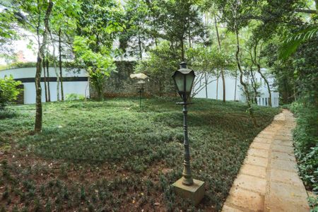 Apartamento à venda com 296m², 4 quartos e 3 vagas Apartamento à venda com 296m², 4 quartos e 3 vagasÁrea comum