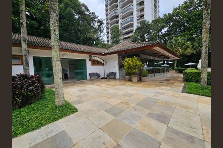 Apartamento à venda com 296m², 4 quartos e 3 vagas Apartamento à venda com 296m², 4 quartos e 3 vagasRestaurante