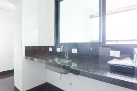 Apartamento à venda com 110m², 2 quartos e 2 vagasCozinha