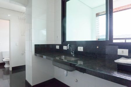 Apartamento à venda com 110m², 2 quartos e 2 vagasCozinha