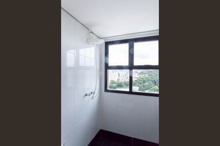 Apartamento à venda com 110m², 2 quartos e 2 vagasBanheiro Social