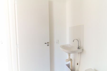 Apartamento para alugar com 35m², 2 quartos e sem vaga Apartamento para alugar com 35m², 2 quartos e sem vagaBanheiro