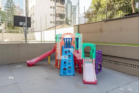 Apartamento para alugar com 107m², 3 quartos e 1 vagaÁrea comum - Playground