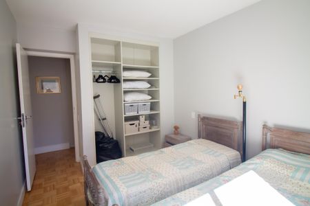 Apartamento para alugar com 107m², 3 quartos e 1 vagaQuarto 2