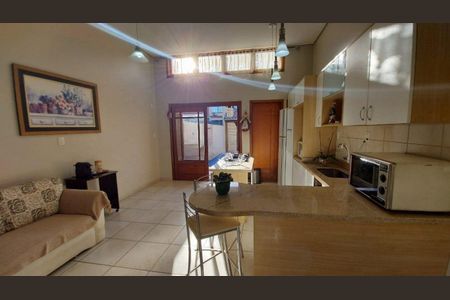 Casa de condomínio para alugar com 110m², 3 quartos e 3 vagasSala / Cozinha 