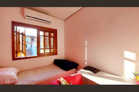 Casa de Condomínio à venda com 3 quartos, 110m² em Partenon, Porto Alegre