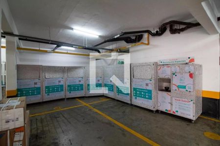 Apartamento para alugar com 73m², 2 quartos e 1 vagaArea Comum