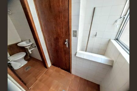 Apartamento à venda com 100m², 3 quartos e 2 vagas Apartamento à venda com 100m², 3 quartos e 2 vagasÁrea de Serviço