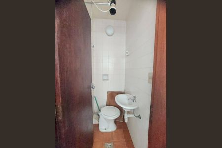 Apartamento à venda com 100m², 3 quartos e 2 vagas Apartamento à venda com 100m², 3 quartos e 2 vagasBanheiro de serviço