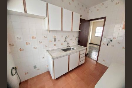 Apartamento à venda com 100m², 3 quartos e 2 vagas Apartamento à venda com 100m², 3 quartos e 2 vagascozinha