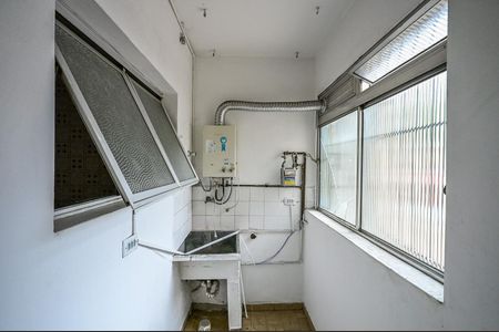 Apartamento à venda com 57m², 2 quartos e 1 vagaÁrea de Serviço 