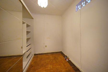 Casa para alugar com 200m², 4 quartos e sem vagaQuarto 4