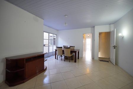 Casa para alugar com 200m², 4 quartos e sem vagaSala