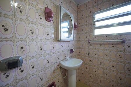 Casa para alugar com 200m², 4 quartos e sem vagaBanheiro da Suíte 2