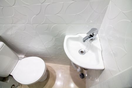 Apartamento à venda com 55m², 2 quartos e 1 vagaBanheiro 2