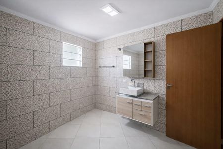 Casa à venda com 380m², 6 quartos e 2 vagas Casa à venda com 380m², 6 quartos e 2 vagasBanheiro - Casa 3