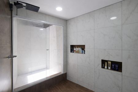 Casa à venda com 380m², 6 quartos e 2 vagas Casa à venda com 380m², 6 quartos e 2 vagasBanheiro da Suíte - Casa 2