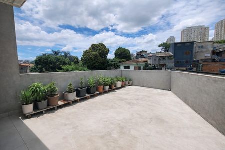 Casa à venda com 380m², 6 quartos e 2 vagas Casa à venda com 380m², 6 quartos e 2 vagasDetalhe