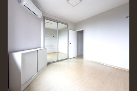 Apartamento para alugar com 180m², 3 quartos e 2 vagasQuarto 1 - Suíte