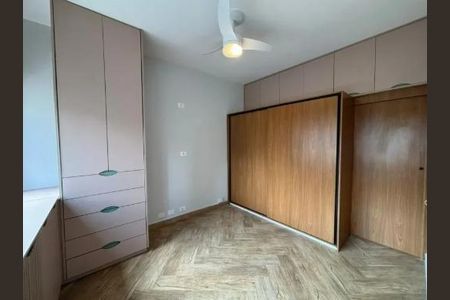 Apartamento para alugar com 78m², 1 quarto e sem vaga