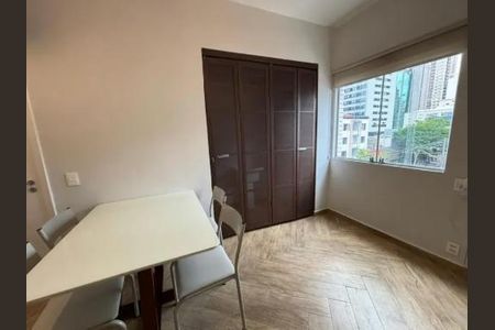 Apartamento para alugar com 78m², 1 quarto e sem vaga