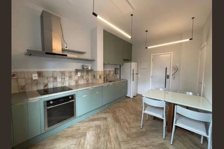 Apartamento para alugar com 78m², 1 quarto e sem vaga