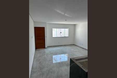 Casa à venda com 3 quartos, 85m² em Vila Vitória, Santo André