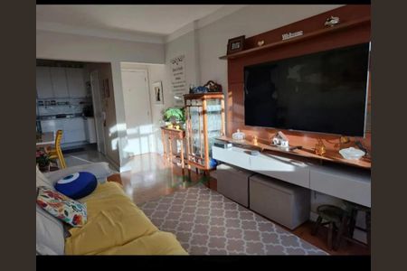 Apartamento à venda com 83m², 3 quartos e 1 vagaFoto 02