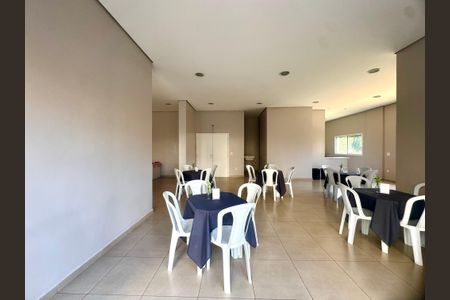 Apartamento para alugar com 55m², 2 quartos e 1 vaga